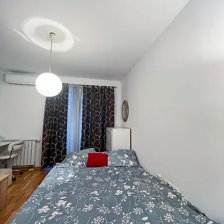 Apartman Alex *